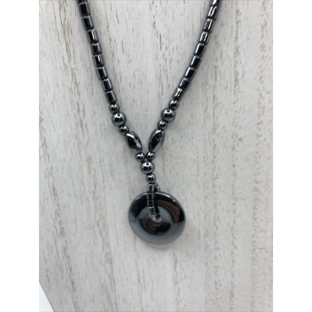 Hematite   Disc‎ Pendant  Necklace 18” Beads Barrel Clasp Black